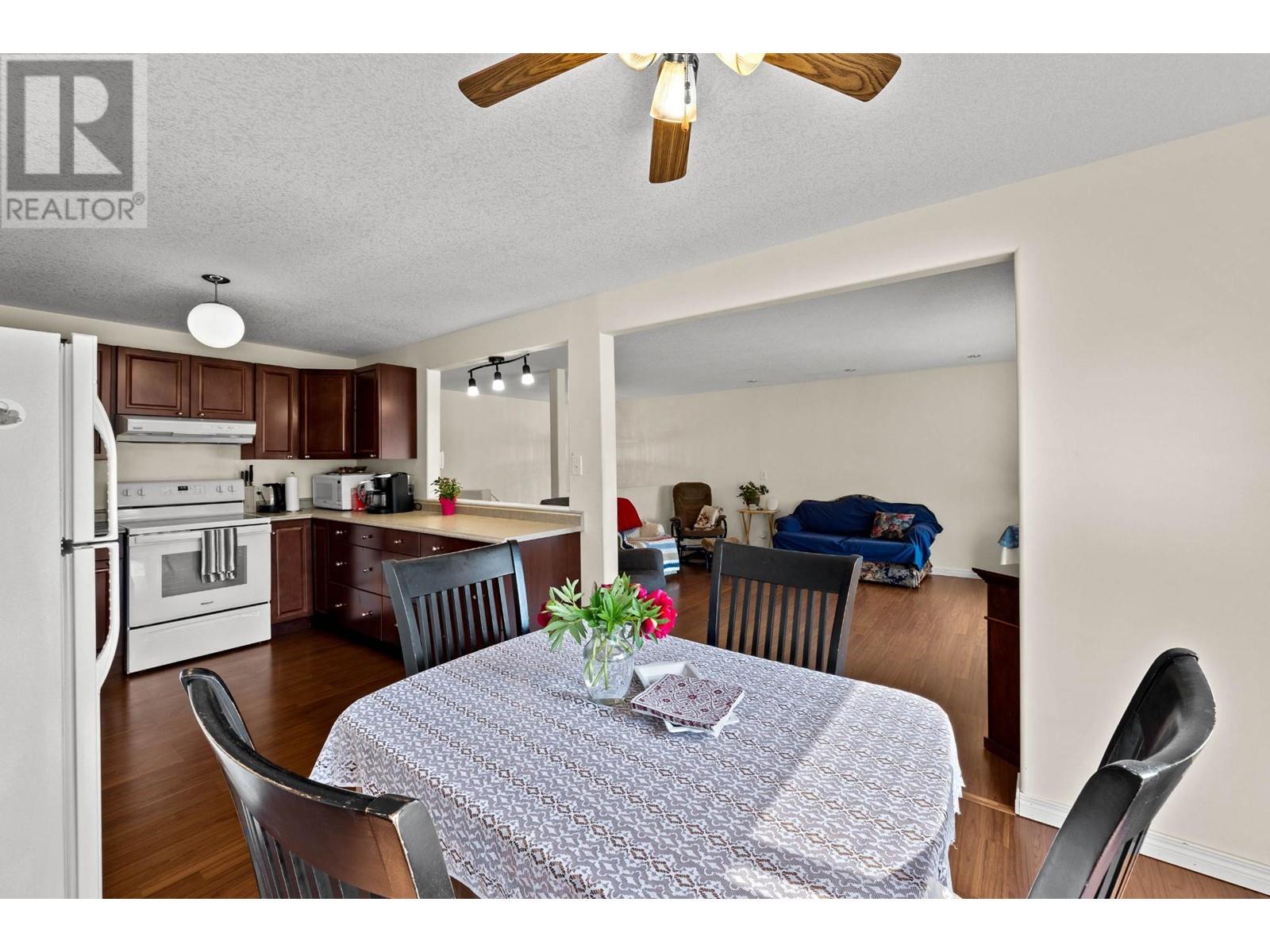 1302/1304 Sitka Street, Kamloops, British Columbia  V2B 2V9 - Photo 11 - 179725