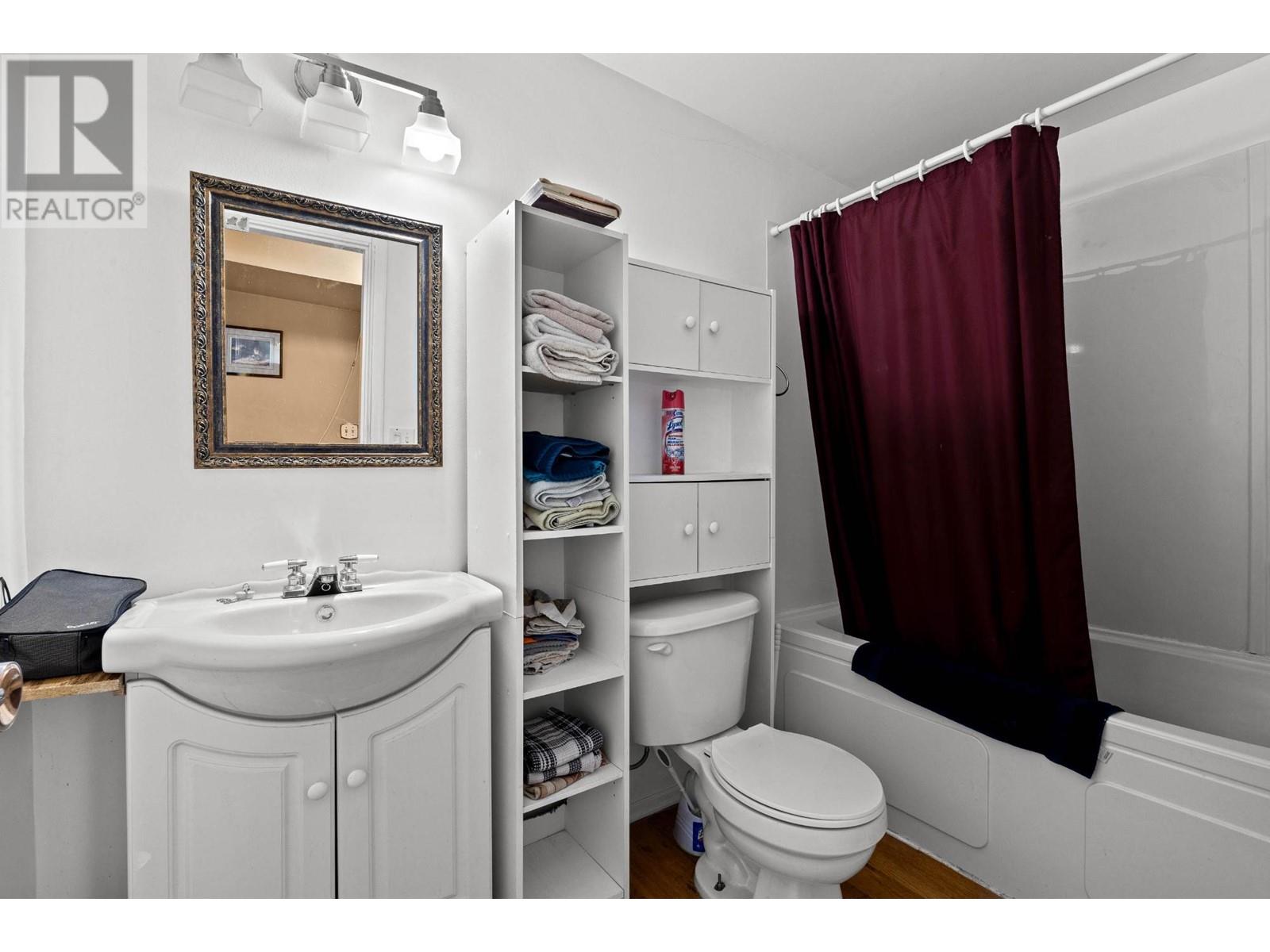 1302/1304 Sitka Street, Kamloops, British Columbia  V2B 2V9 - Photo 23 - 179725