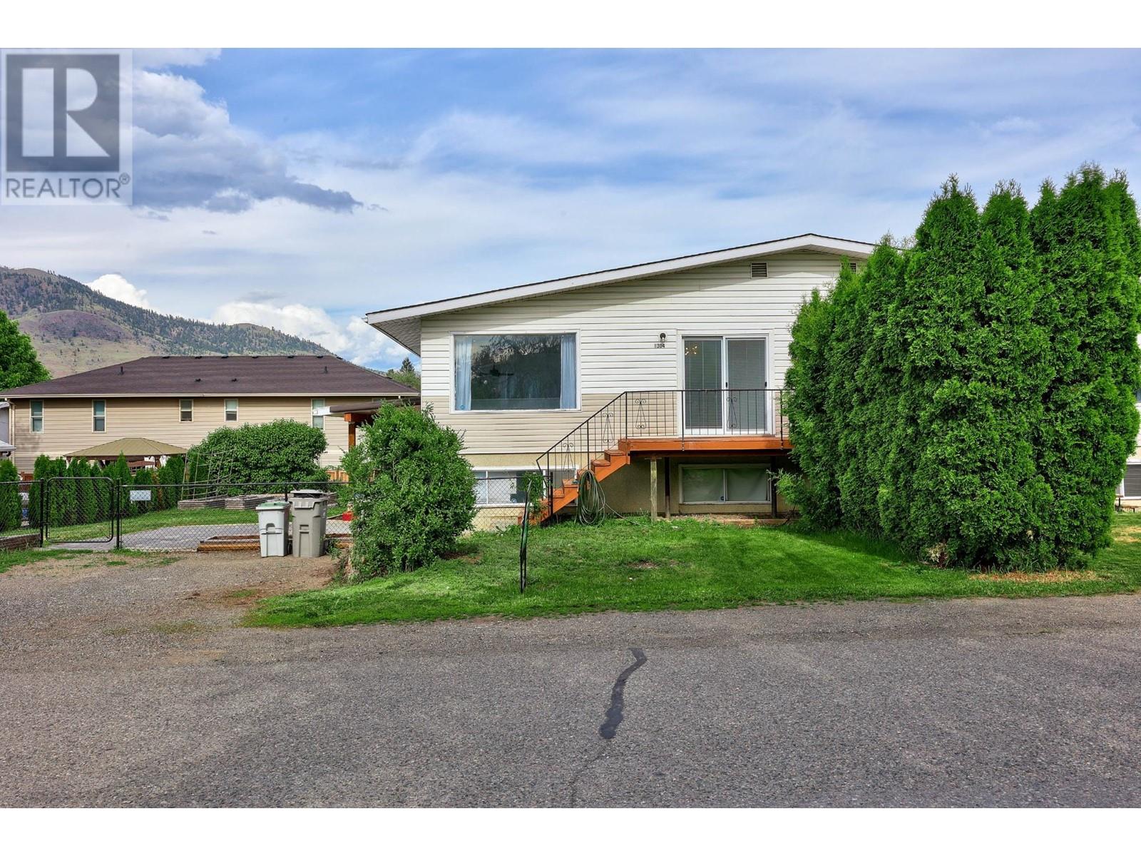 1302/1304 Sitka Street, Kamloops, British Columbia  V2B 2V9 - Photo 33 - 179725