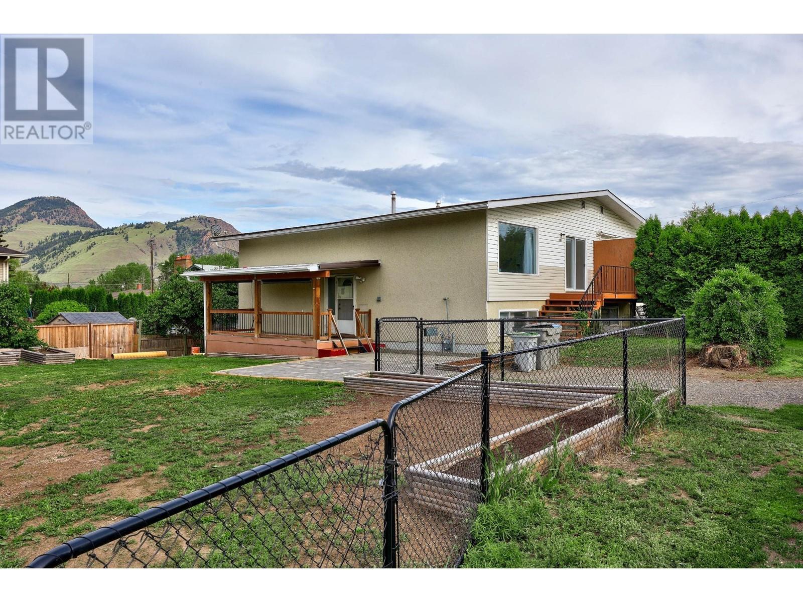 1302/1304 Sitka Street, Kamloops, British Columbia  V2B 2V9 - Photo 35 - 179725