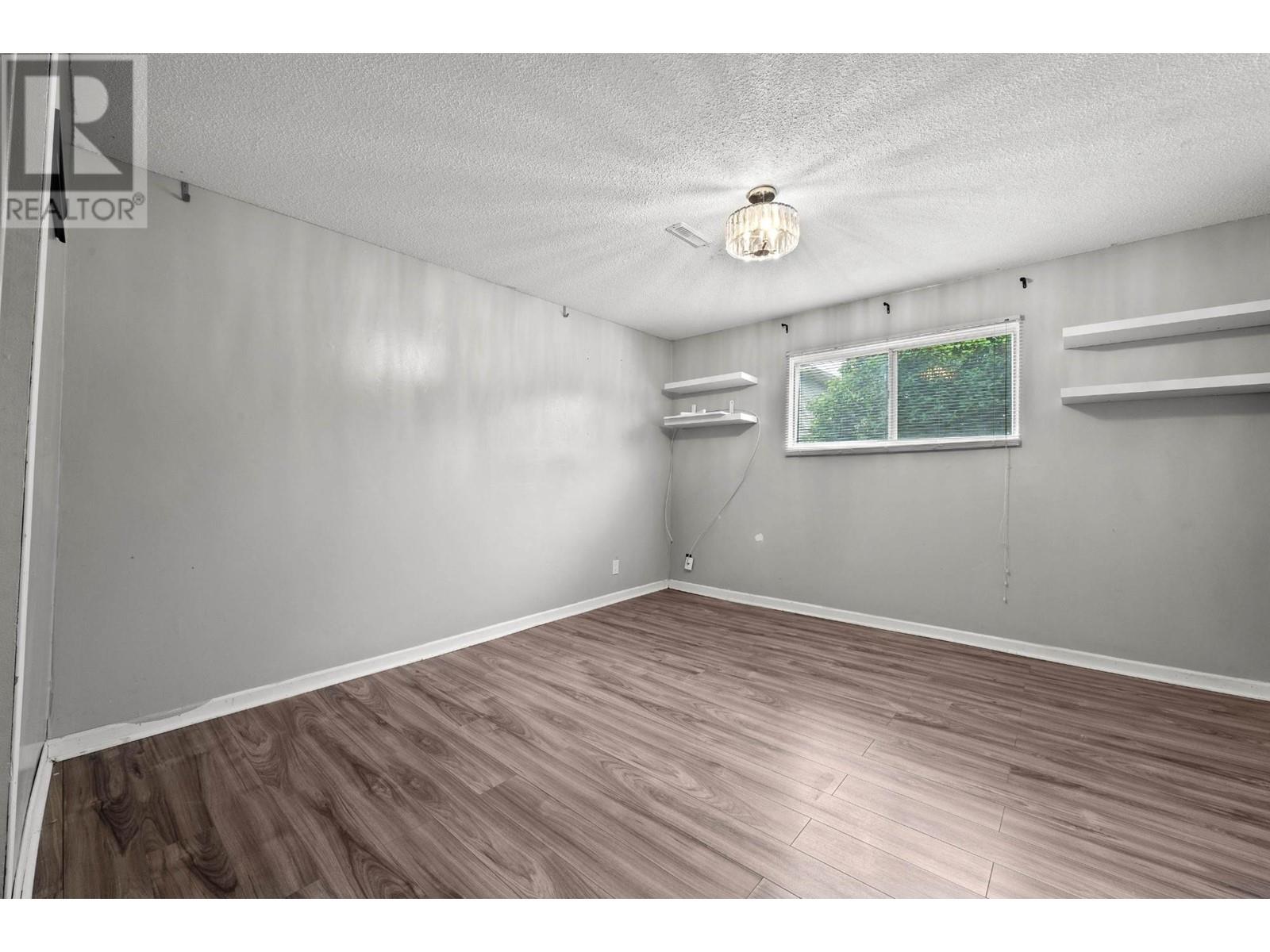 1302/1304 Sitka Street, Kamloops, British Columbia  V2B 2V9 - Photo 53 - 179725