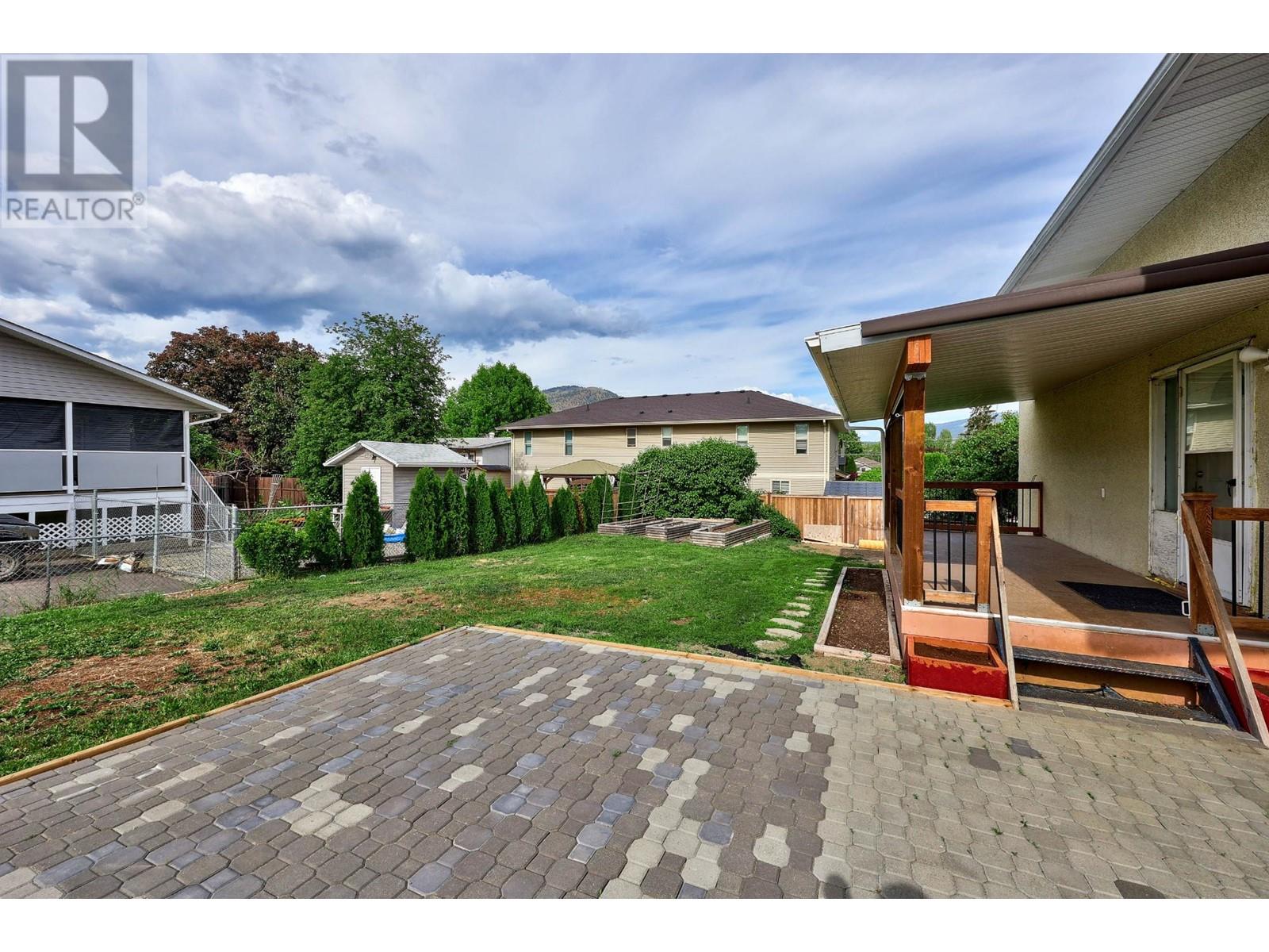 1302/1304 Sitka Street, Kamloops, British Columbia  V2B 2V9 - Photo 55 - 179725