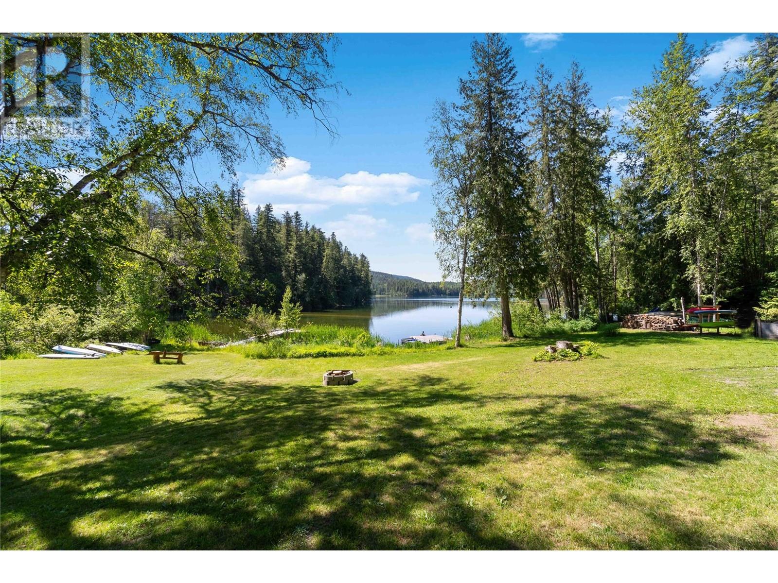 803 Gardom Lake Road Enderby