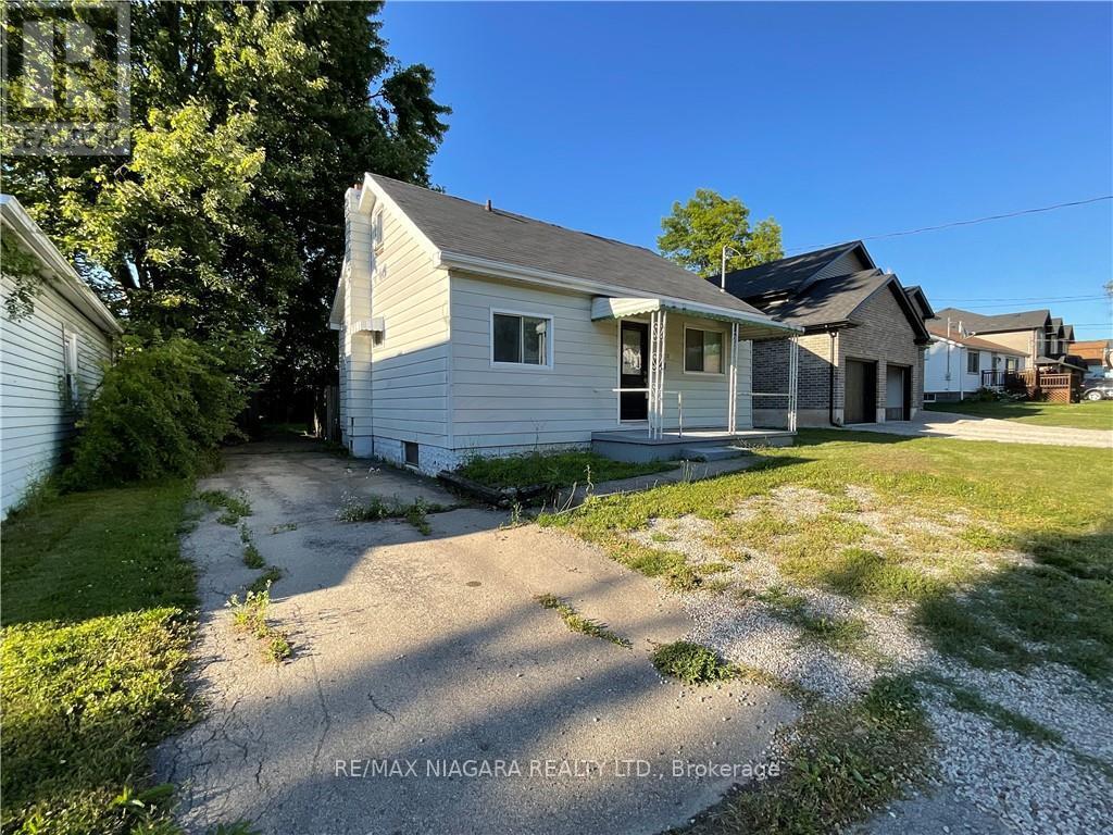 58 Almond Street, Welland, Ontario  L3B 3P8 - Photo 3 - X9017338