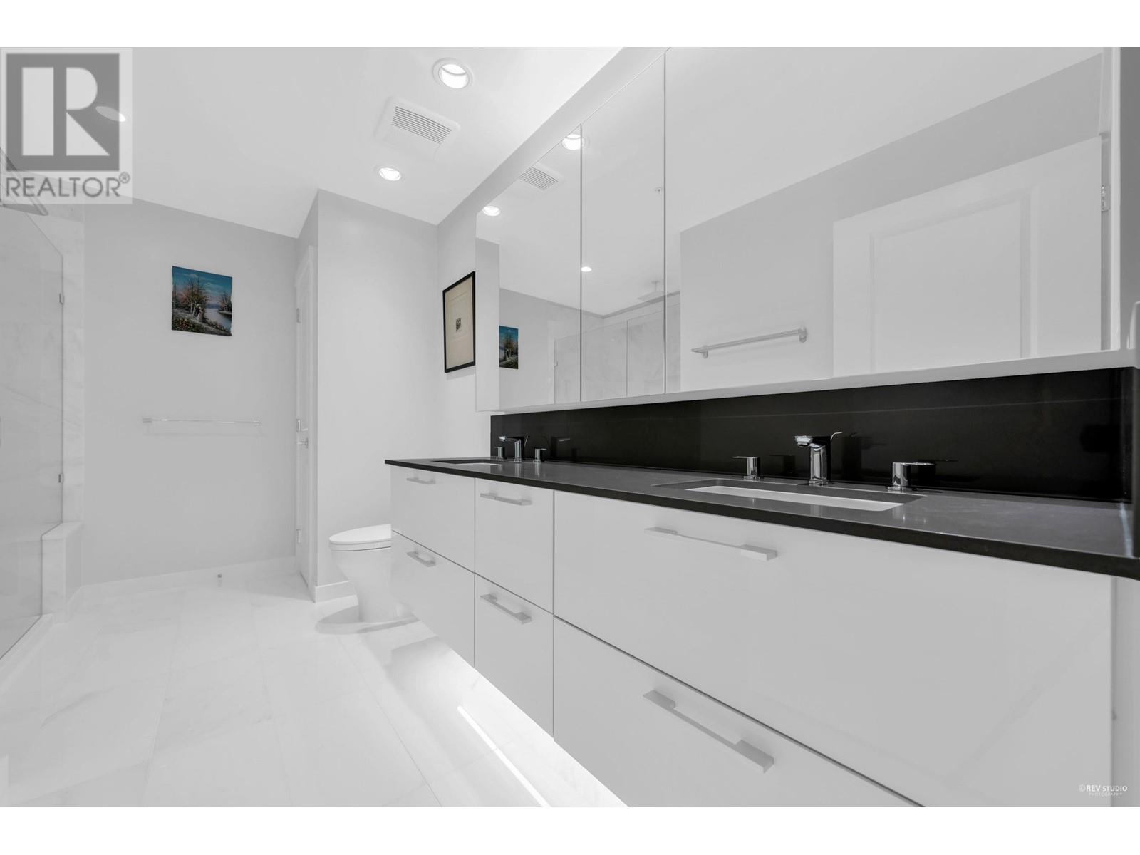 Listing Picture 19 of 32 : 1603 3487 BINNING ROAD, Vancouver / 溫哥華 - 魯藝地產 Yvonne Lu Group - MLS Medallion Club Member