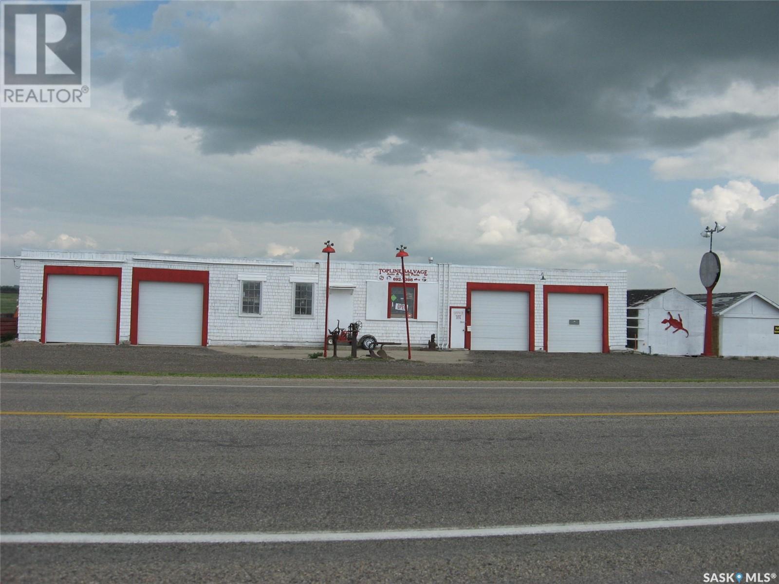 Top Line Salvage, Moose Jaw Rm No. 161, Saskatchewan  S6H 7N6 - Photo 10 - SK975731
