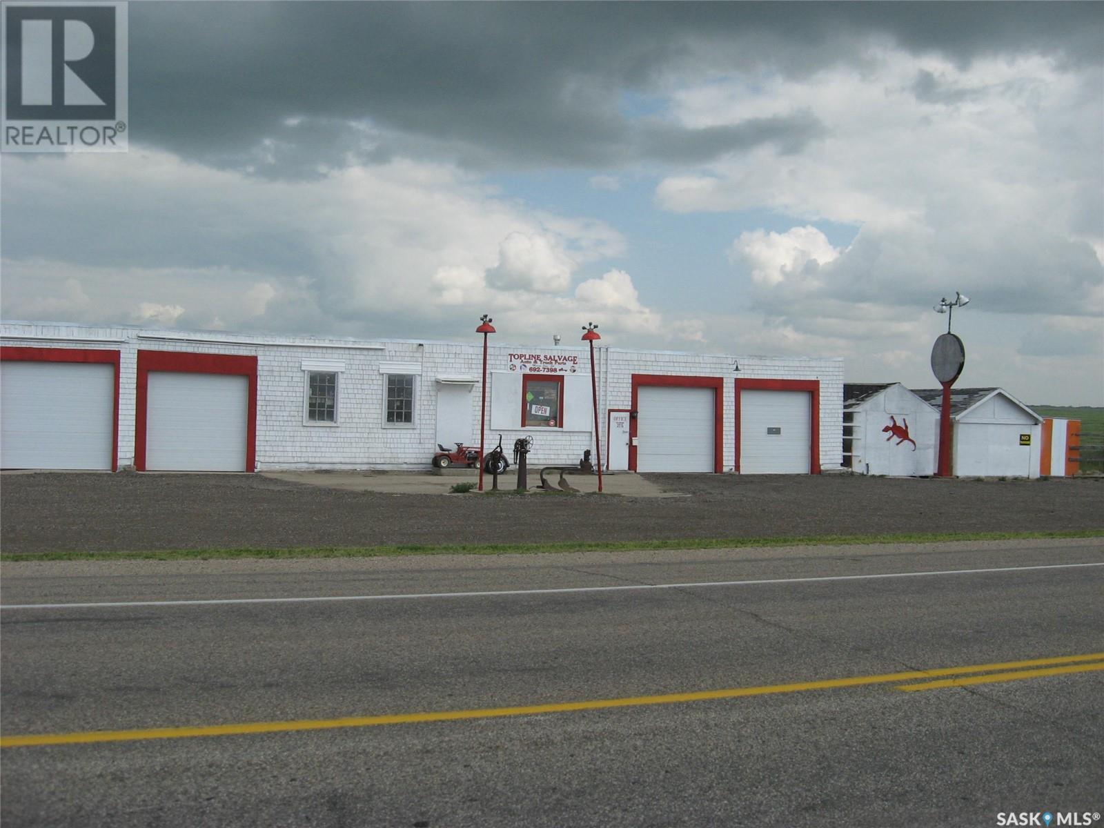 Top Line Salvage, Moose Jaw Rm No. 161, Saskatchewan  S6H 7N6 - Photo 6 - SK975731