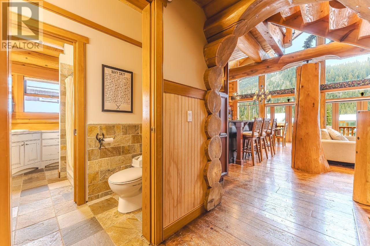 2439 Fairways Drive, Sun Peaks, British Columbia  V0E 5N0 - Photo 36 - 179733