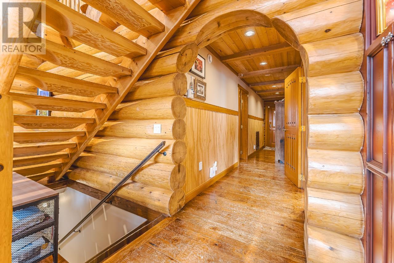 2439 Fairways Drive, Sun Peaks, British Columbia  V0E 5N0 - Photo 37 - 179733