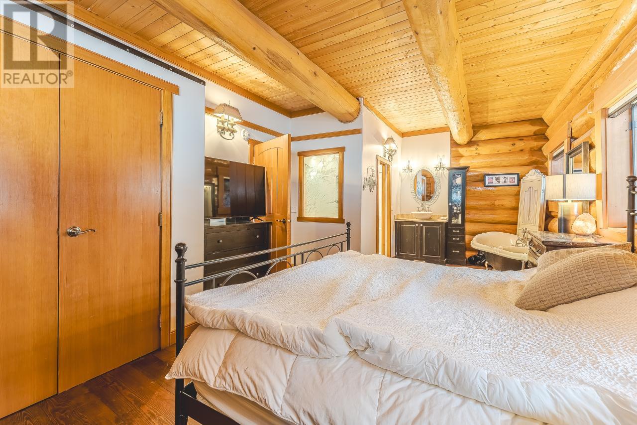 2439 Fairways Drive, Sun Peaks, British Columbia  V0E 5N0 - Photo 46 - 179733