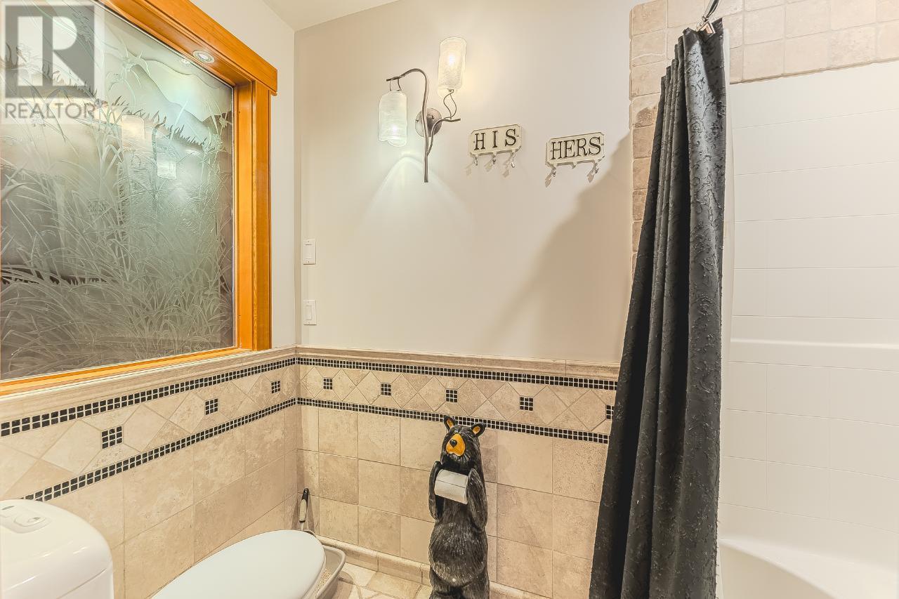 2439 Fairways Drive, Sun Peaks, British Columbia  V0E 5N0 - Photo 49 - 179733