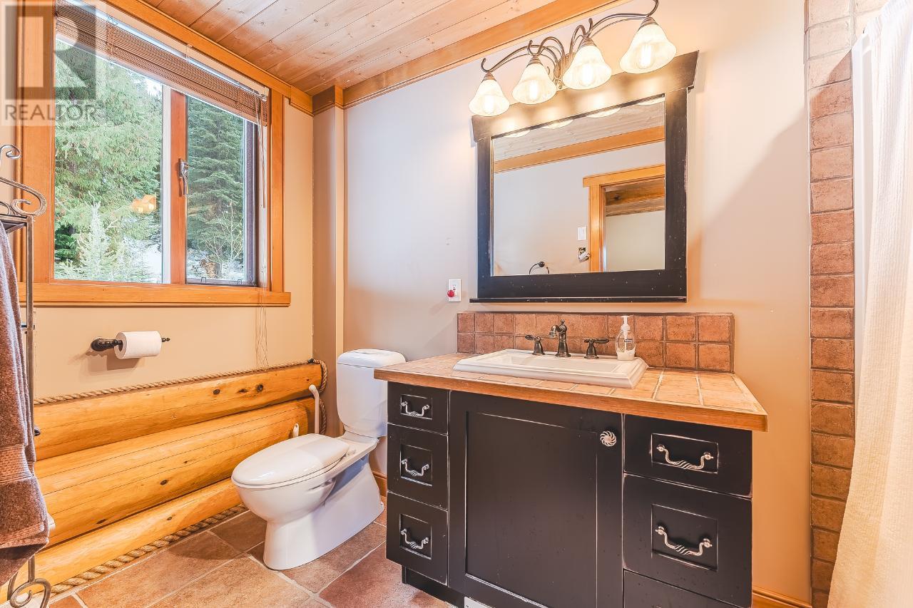 2439 Fairways Drive, Sun Peaks, British Columbia  V0E 5N0 - Photo 55 - 179733