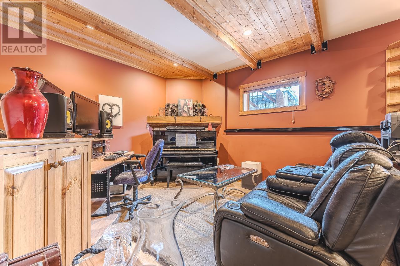 2439 Fairways Drive, Sun Peaks, British Columbia  V0E 5N0 - Photo 69 - 179733