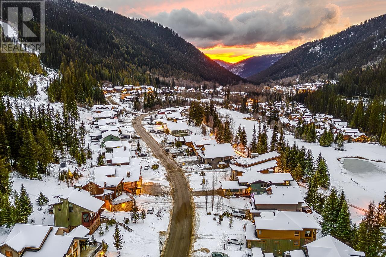 2439 Fairways Drive, Sun Peaks, British Columbia  V0E 5N0 - Photo 99 - 179733