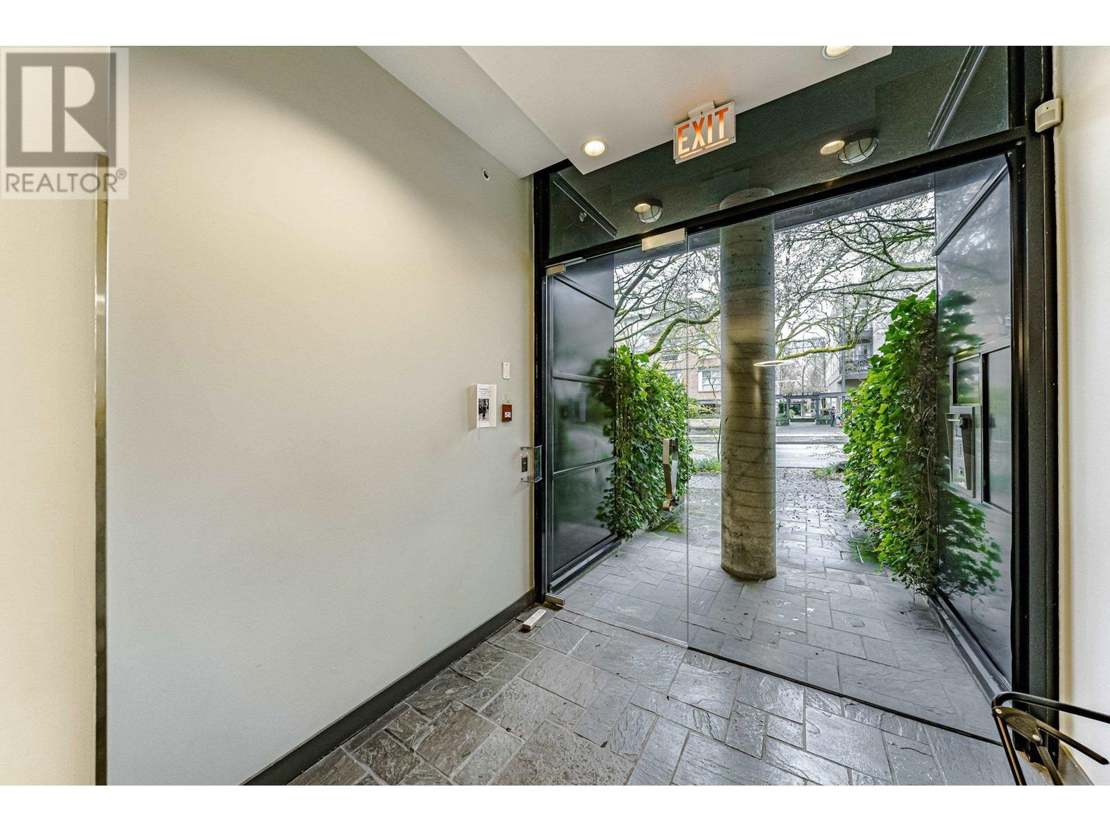 8 2156 W 12th Avenue, Vancouver, British Columbia  V6K 2N2 - Photo 4 - R2903084