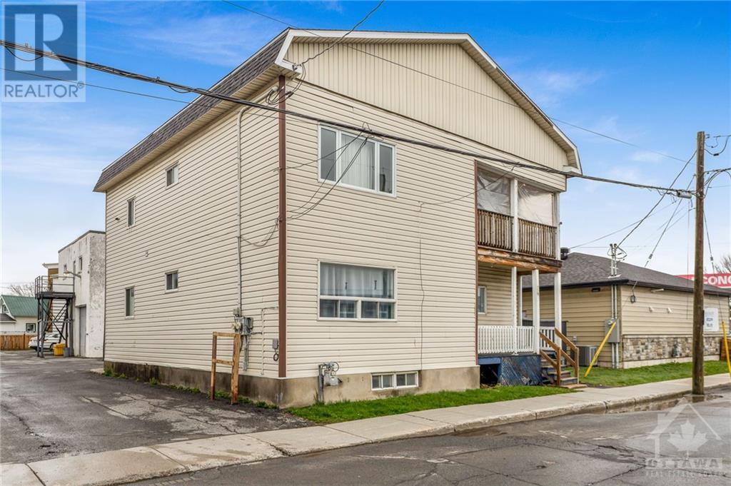 242 Hamilton Street, Hawkesbury, Ontario  K6A 1Z1 - Photo 3 - 1401554