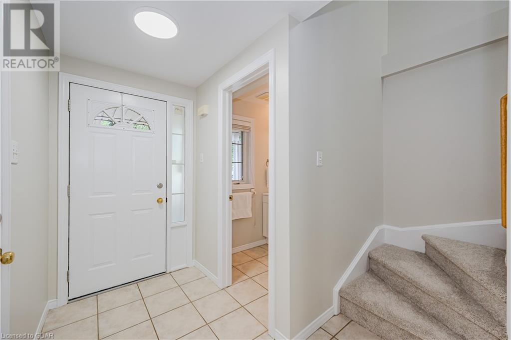 67 Boulder Crescent, Guelph, Ontario  N1G 5A2 - Photo 4 - 40605768