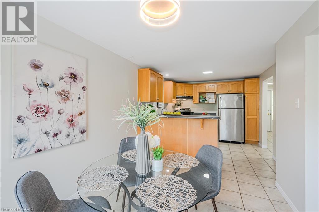 67 Boulder Crescent, Guelph, Ontario  N1G 5A2 - Photo 12 - 40605768