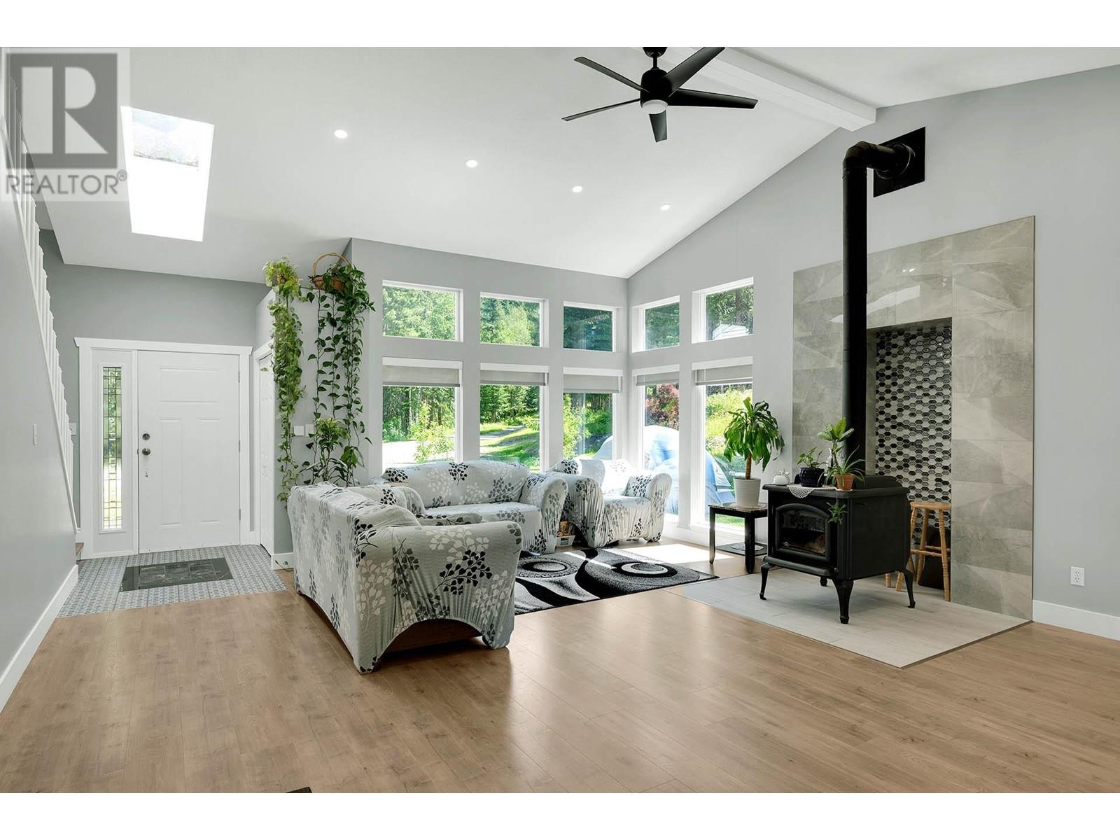 880 Heather Road, Clearwater, British Columbia  V0E 1N2 - Photo 14 - 179332