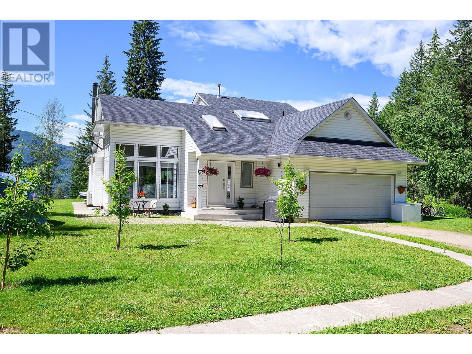 880 HEATHER ROAD, clearwater, British Columbia