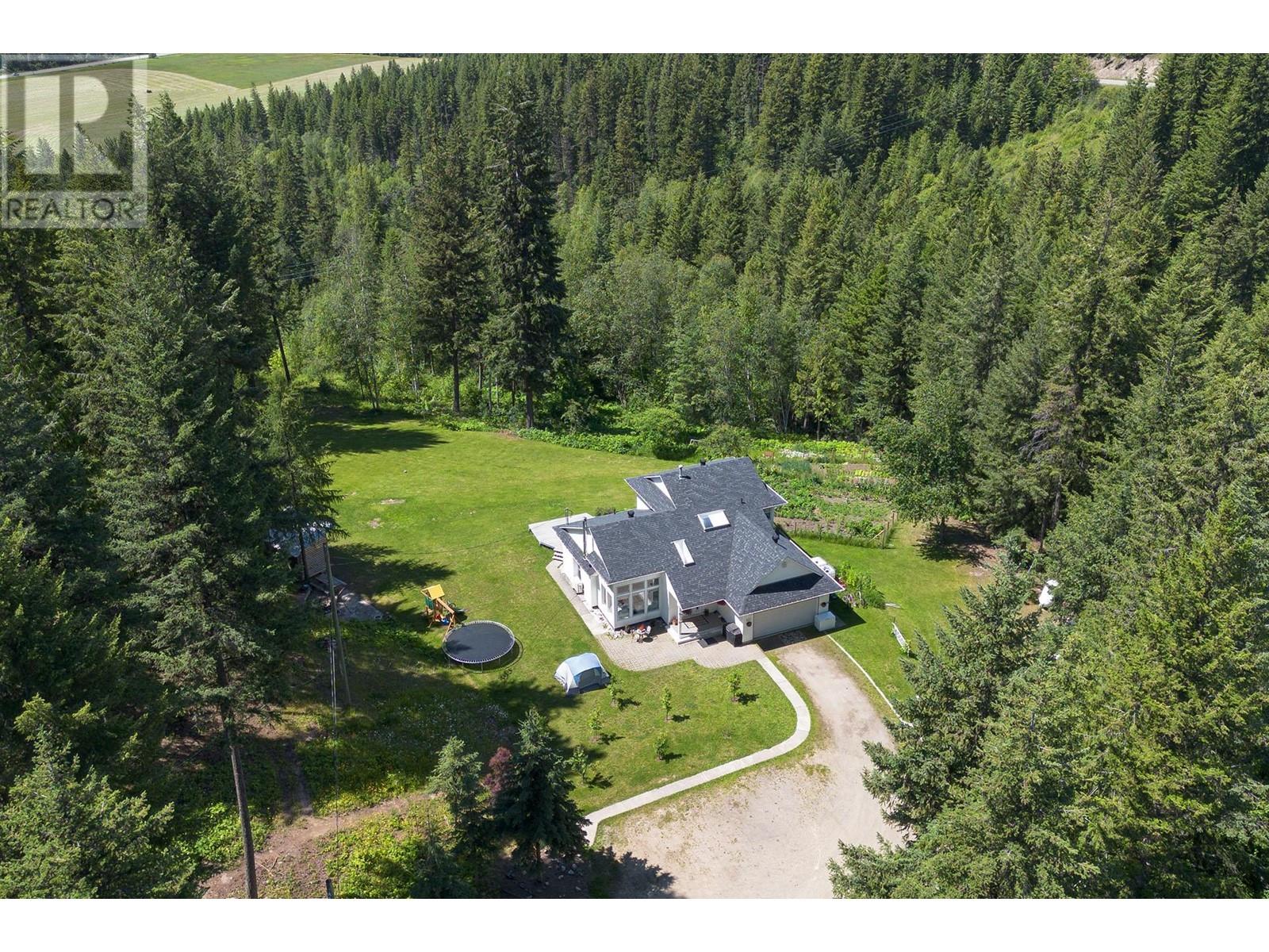 880 Heather Road, Clearwater, British Columbia  V0E 1N2 - Photo 63 - 179332