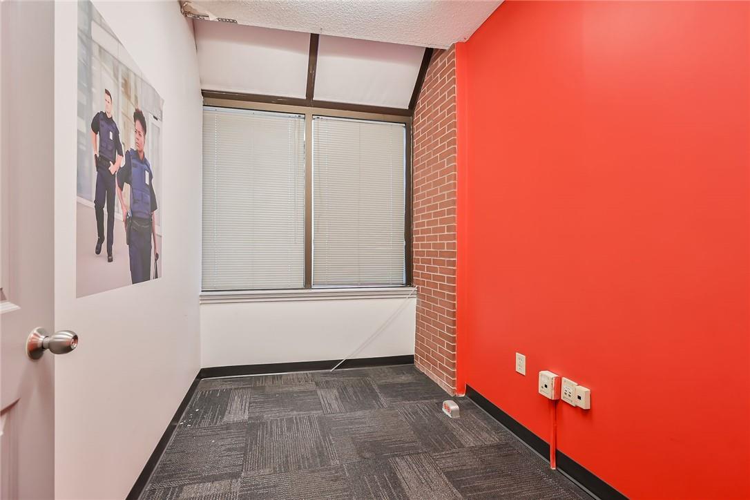 54 Centennial Parkway N, Hamilton, Ontario  L8E 1H6 - Photo 19 - H4199563