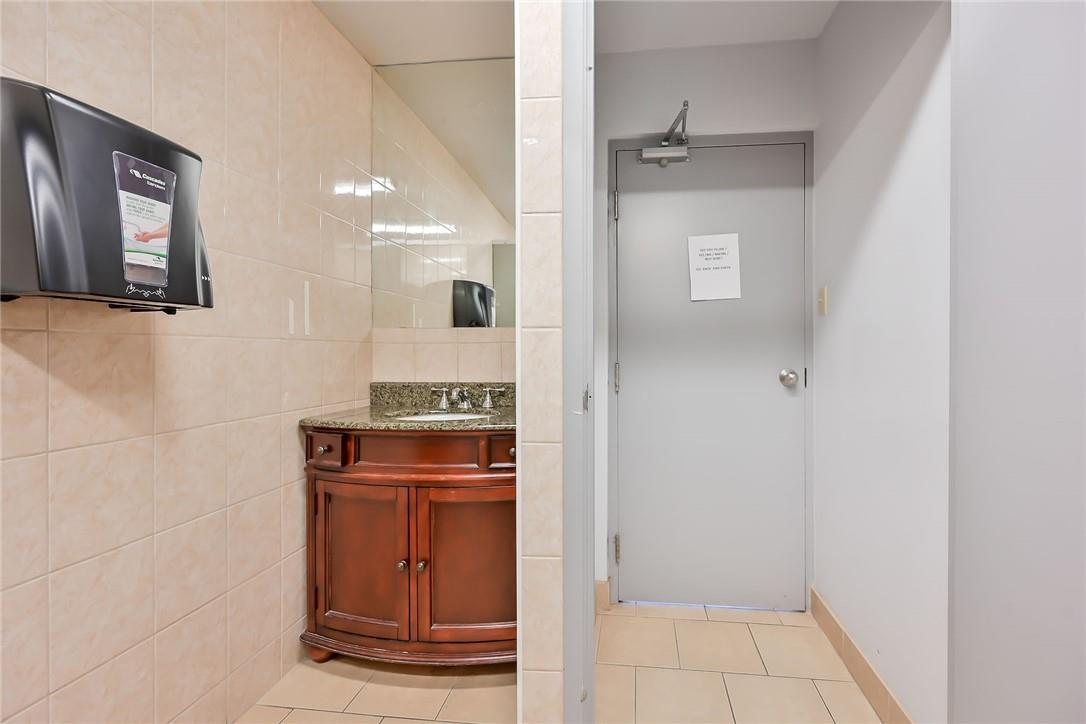 54 Centennial Parkway N, Hamilton, Ontario  L8E 1H6 - Photo 26 - H4199563