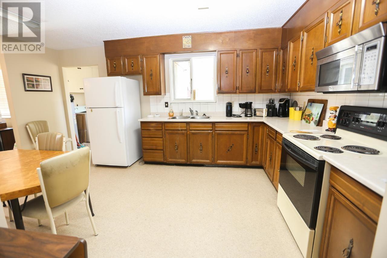 461 Barkley Road, Barriere, British Columbia  V0E 1E0 - Photo 9 - 179739