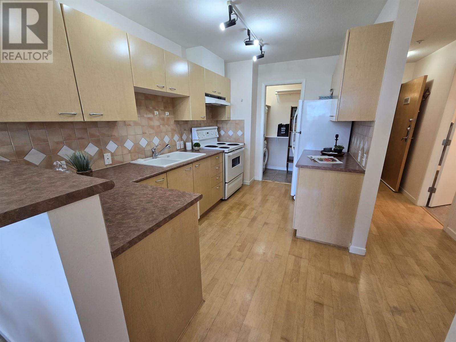 Ph6 1011 W King Edward Avenue, Vancouver, British Columbia  V6H 1Z3 - Photo 11 - R2901050
