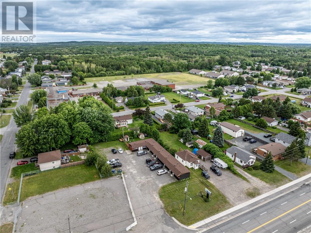 6139 N Highway 69 Highway, Hanmer, Ontario  P3P 1L1 - Photo 3 - 2117841