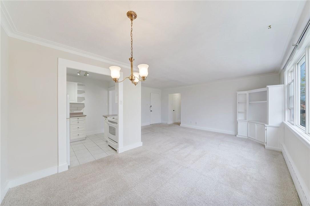 2052 Courtland Drive, Unit #304, Burlington, Ontario  L7R 1R8 - Photo 6 - H4199584