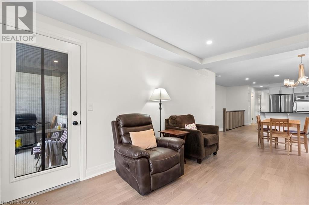 247 Fergus Street N, Mount Forest, Ontario  N0G 2L2 - Photo 14 - 40617046