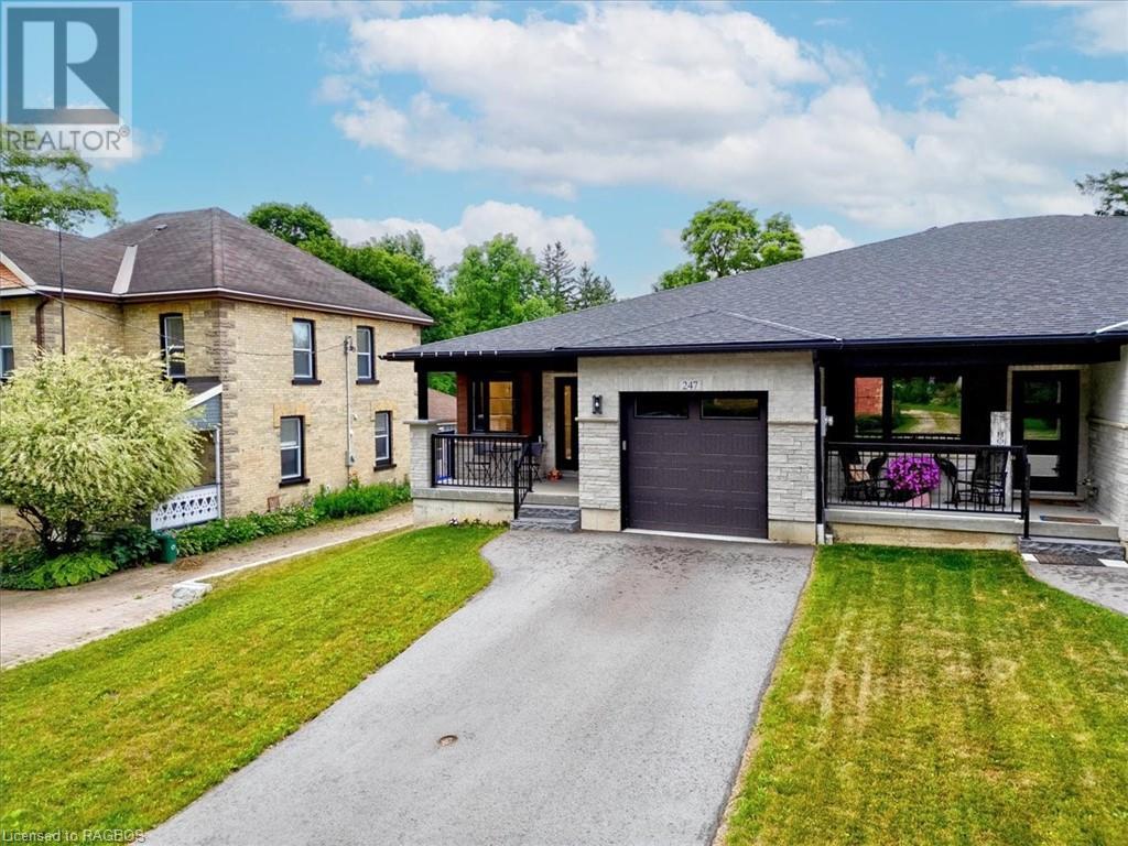 247 Fergus Street N, Mount Forest, Ontario  N0G 2L2 - Photo 3 - 40617046