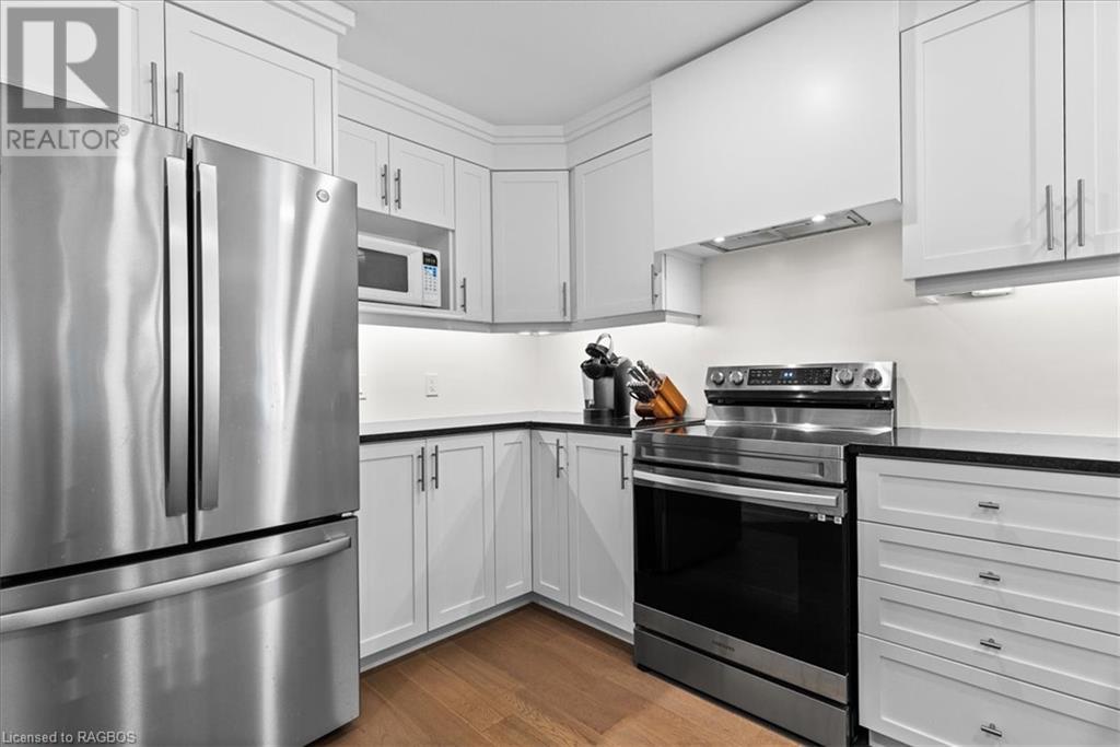 247 Fergus Street N, Mount Forest, Ontario  N0G 2L2 - Photo 9 - 40617046