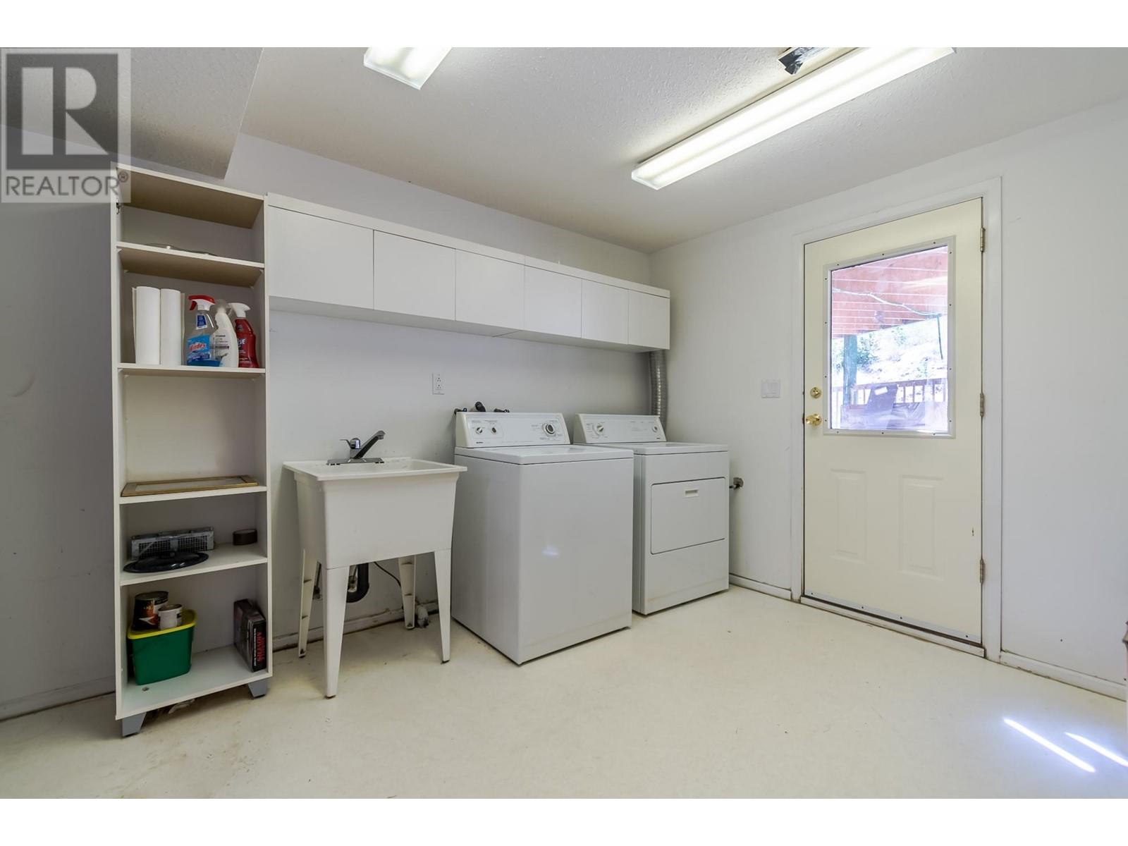 870 Eagleson Cres, Lillooet, British Columbia  V0K 1V0 - Photo 32 - 179672