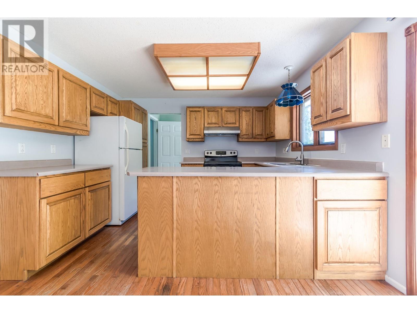 870 Eagleson Cres, Lillooet, British Columbia  V0K 1V0 - Photo 13 - 179672