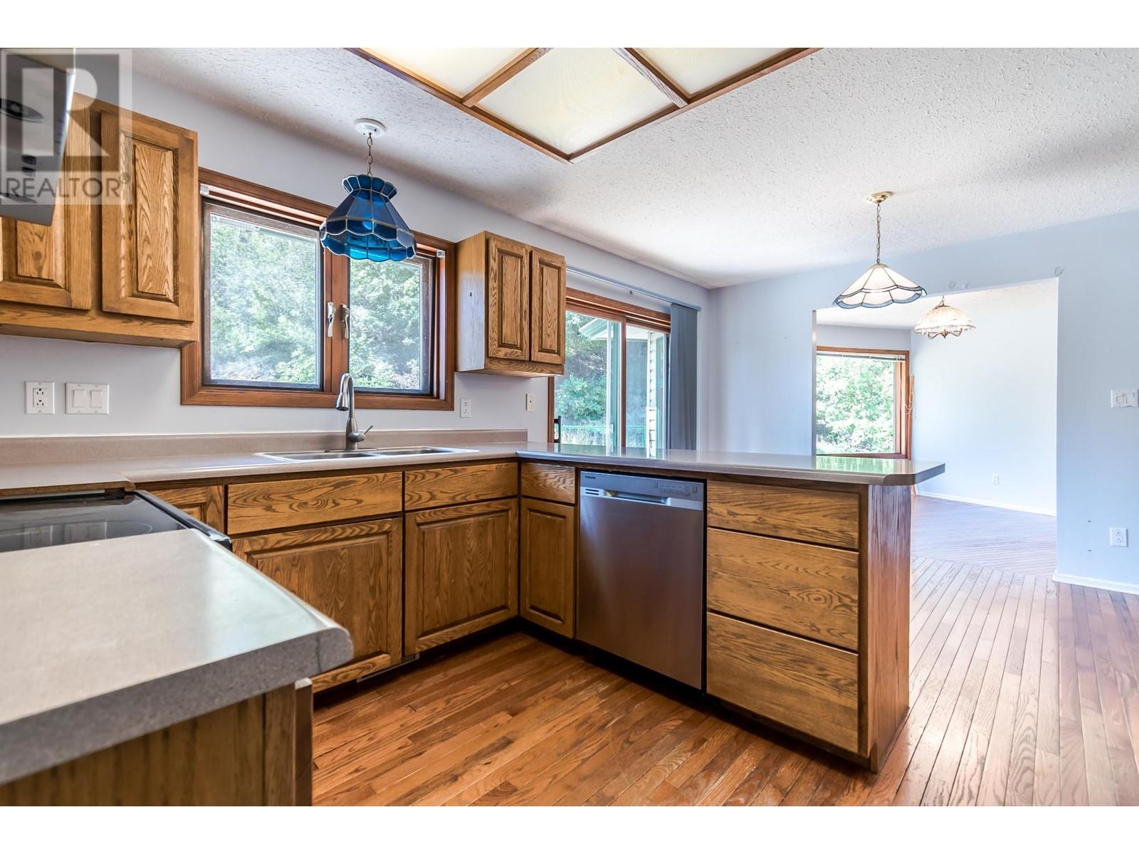 870 Eagleson Cres, Lillooet, British Columbia  V0K 1V0 - Photo 12 - 179672