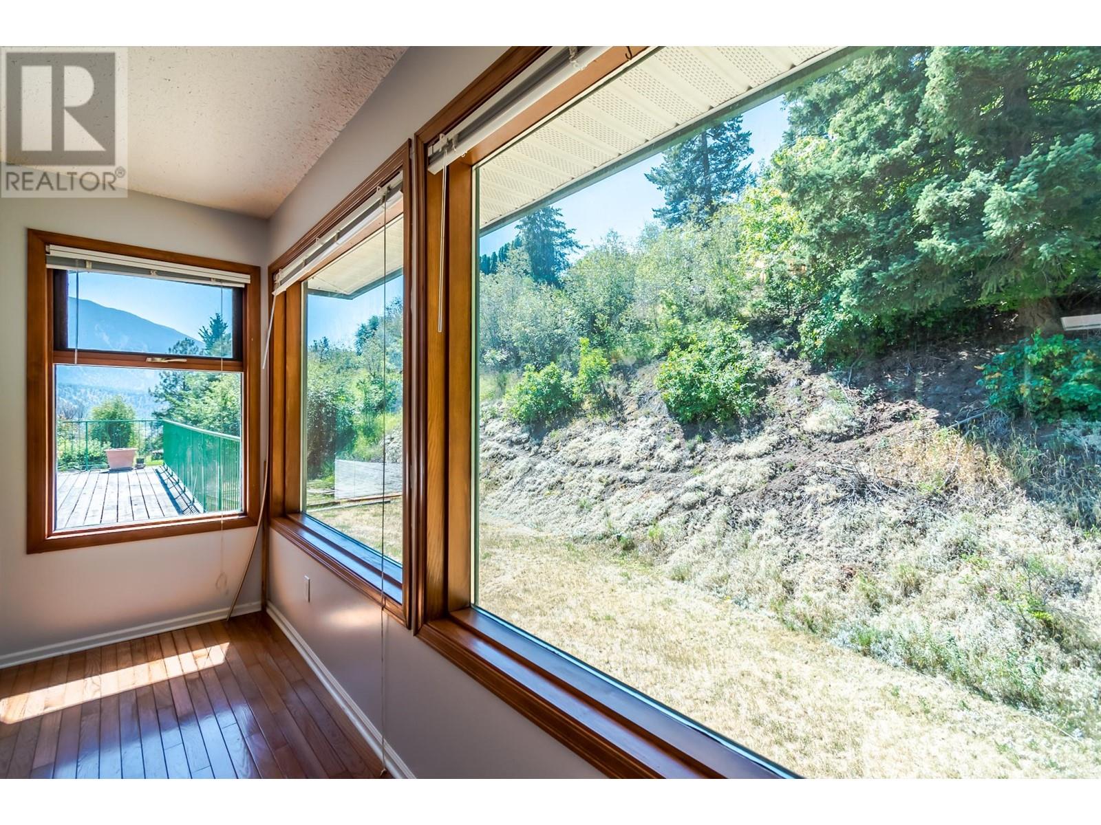 870 Eagleson Cres, Lillooet, British Columbia  V0K 1V0 - Photo 9 - 179672