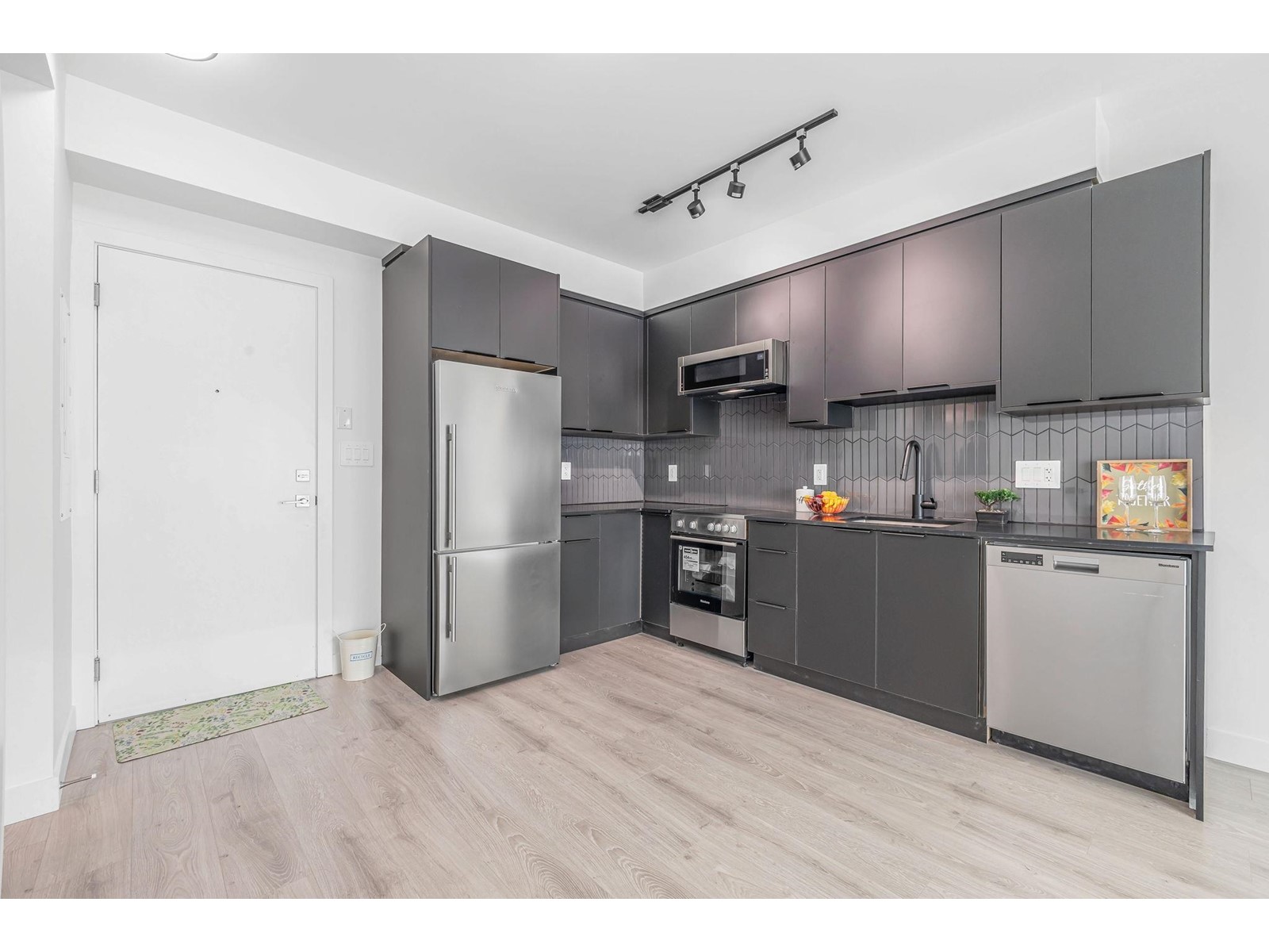 504 10616 132 Street, Surrey, British Columbia  V3T 3V8 - Photo 7 - R2903171
