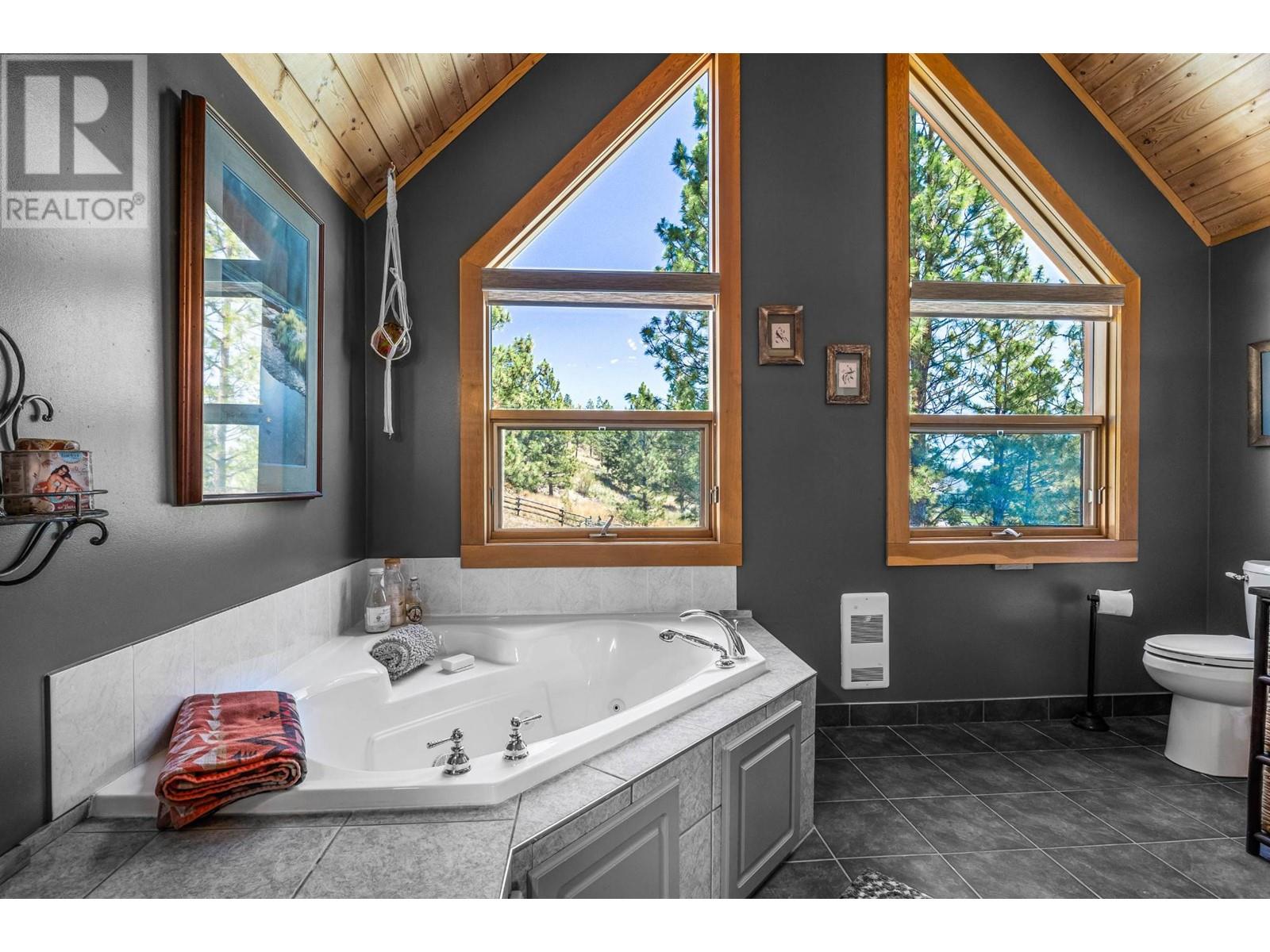 1761 Miller Rd, Merritt, British Columbia  V1K 1R8 - Photo 18 - 179754