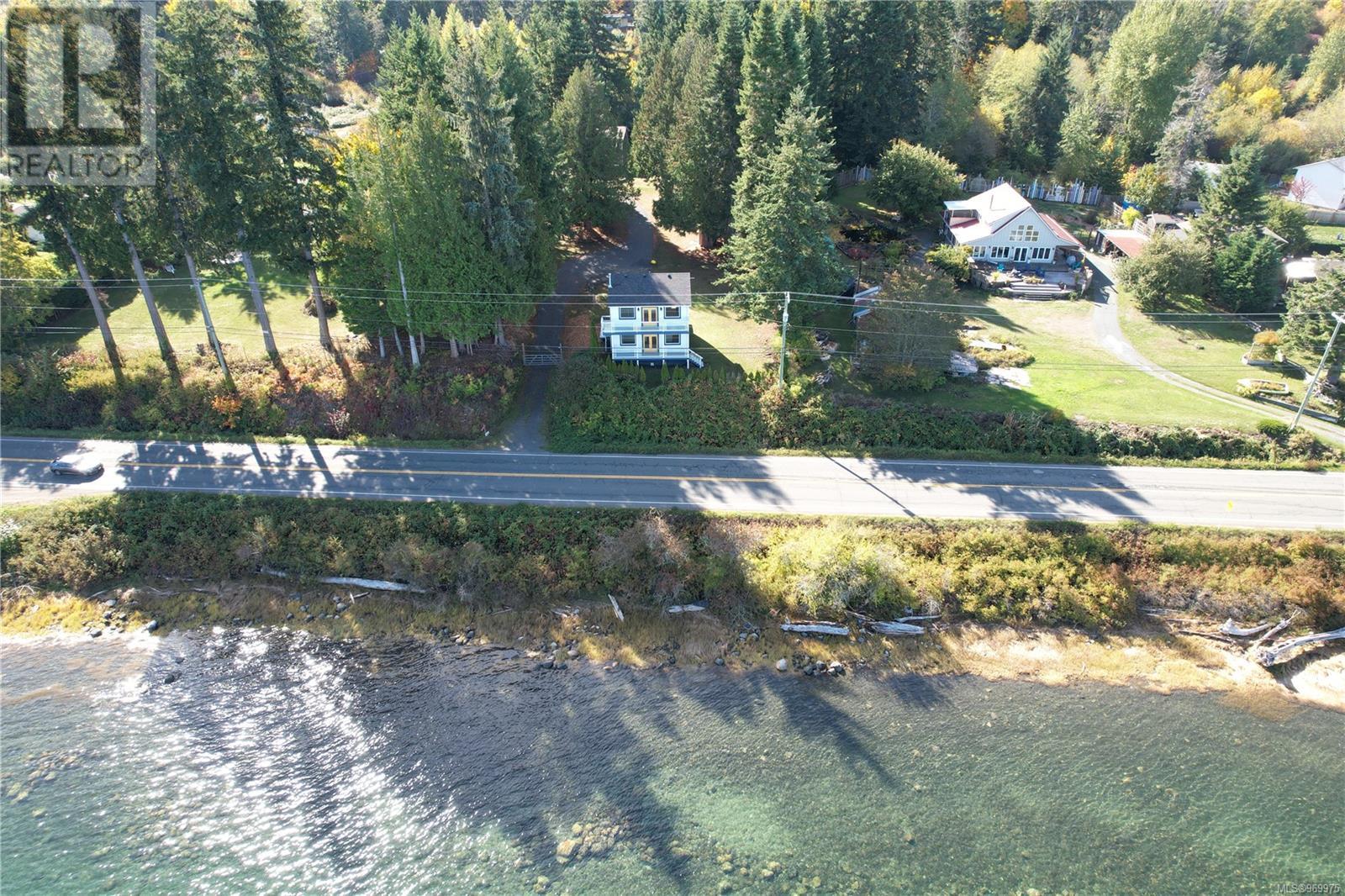 7403 Island Hwy S, Fanny Bay, British Columbia  V0R 1W0 - Photo 20 - 969975