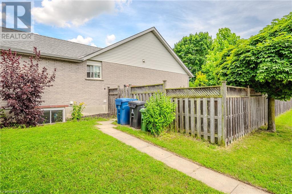 48 Sidney Crescent, Guelph, Ontario  N1G 4V3 - Photo 13 - 40617805