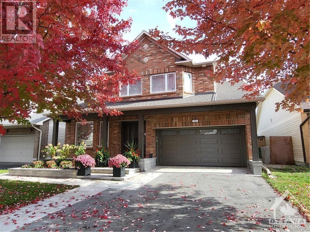 302 Nestleton StreetOttawa, Ontario  K4A 0A4 - Photo 1 - X9516205