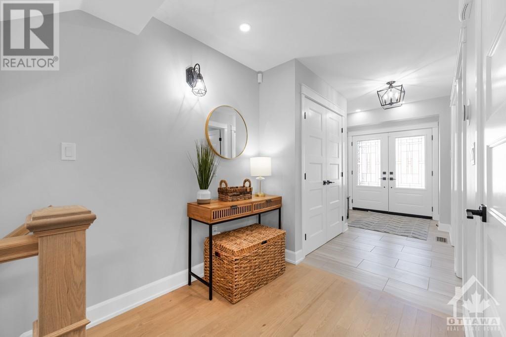 302 Nestleton StreetOttawa, Ontario  K4A 0A4 - Photo 6 - X9516205