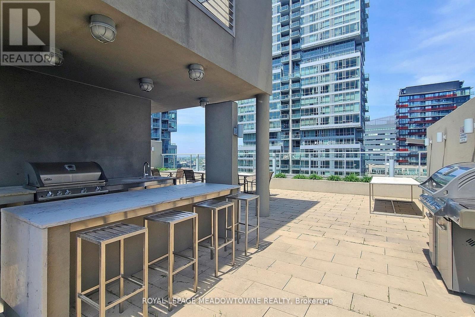 301 - 126 Simcoe Street, Toronto (Waterfront Communities), Ontario  M5H 4E6 - Photo 38 - C9023317