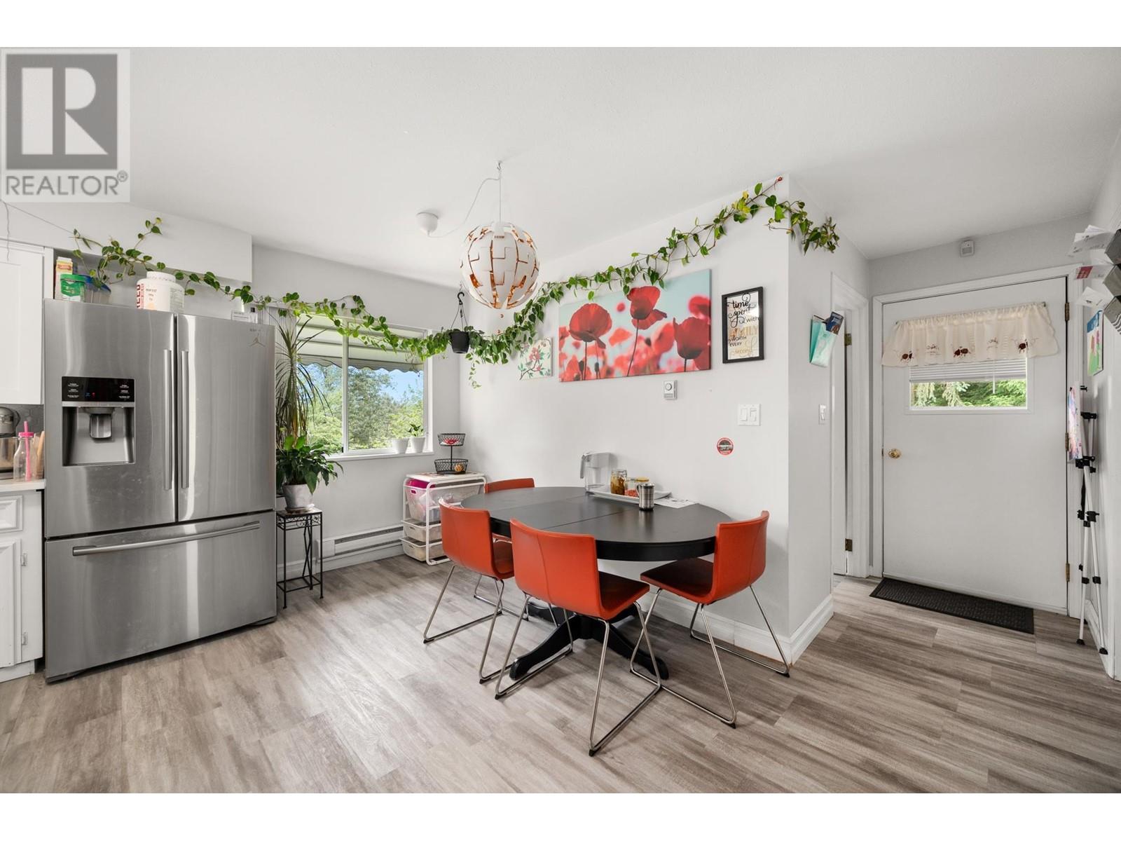 24221 110 Avenue, Maple Ridge, British Columbia  V2W 1H7 - Photo 10 - R2903863