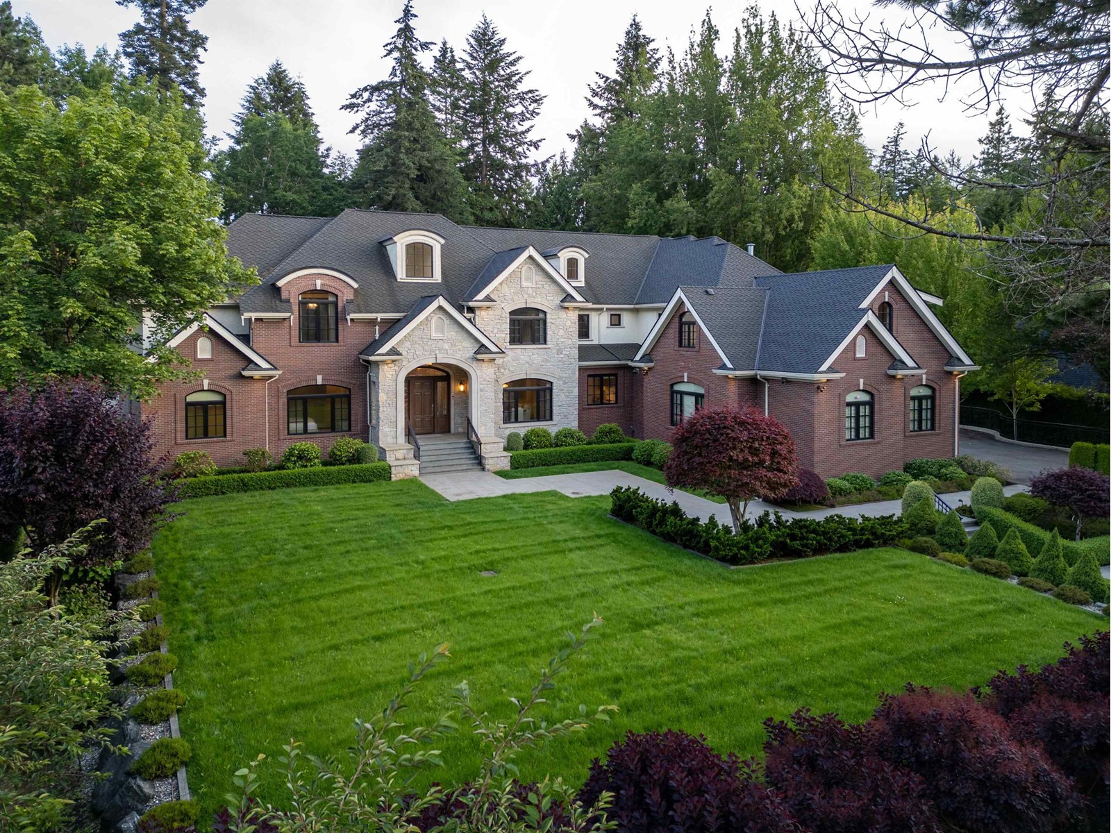 13560 27 Avenue, Surrey, British Columbia  V4P 1Z4 - Photo 2 - R2903595