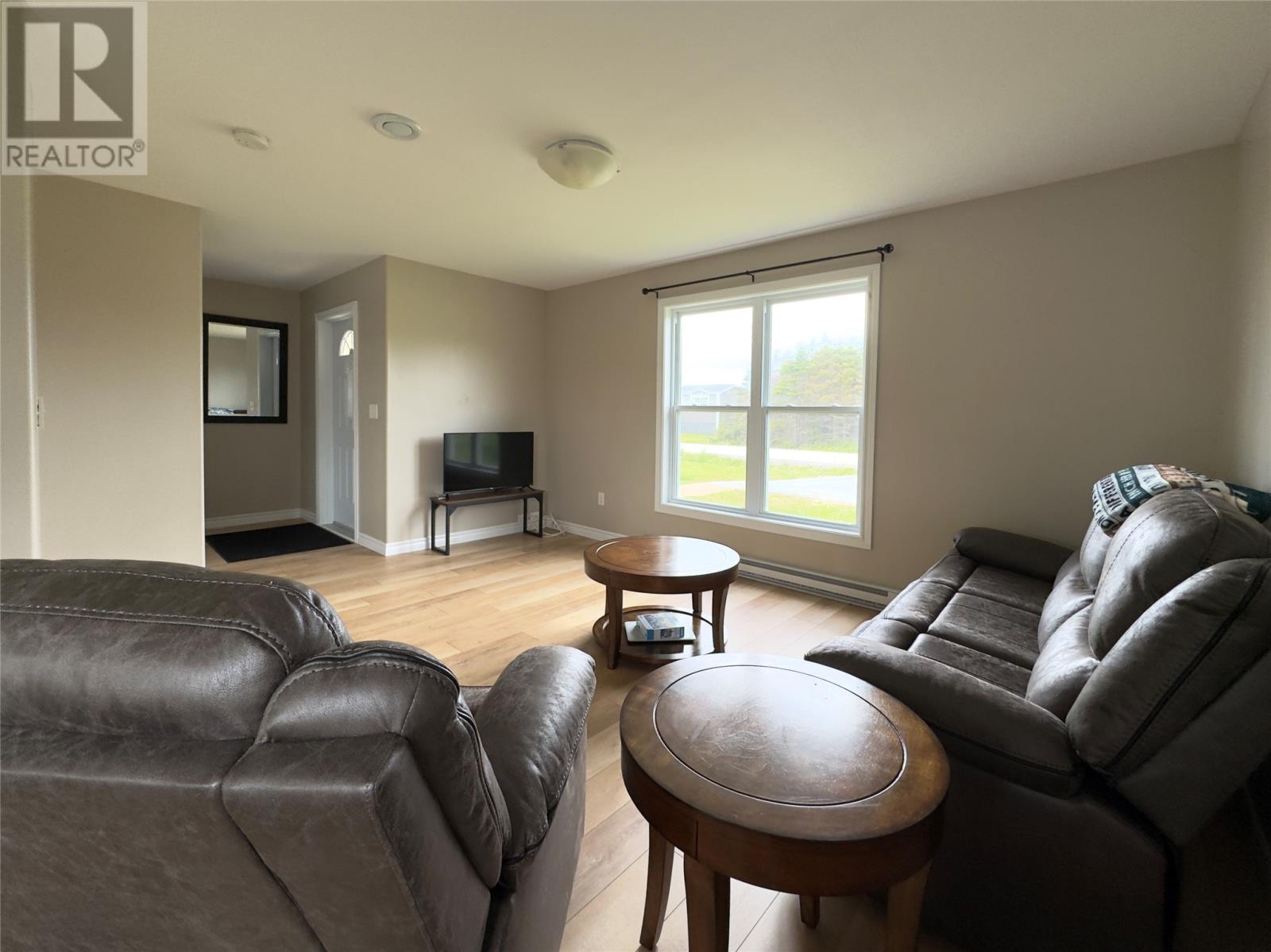 Property at 10 Taylor's Avenue image 3