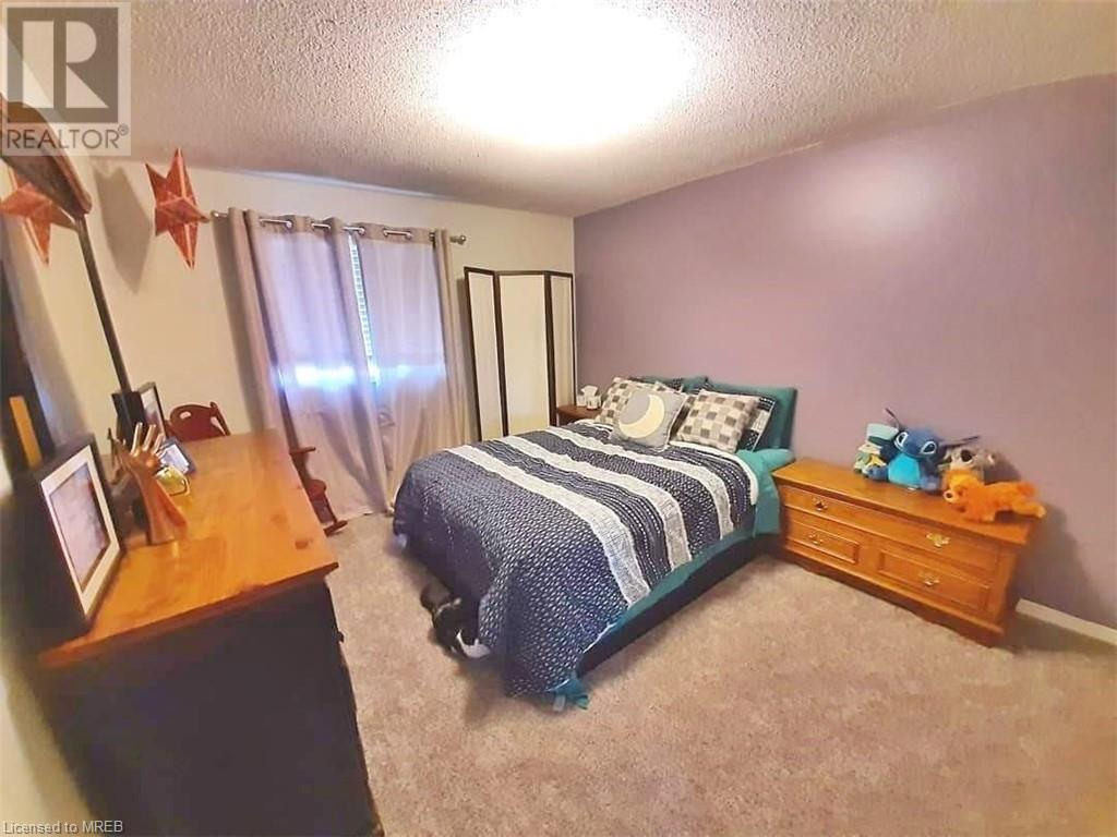 48 Dunsmore Lane, Barrie, Ontario  L4M 6Z9 - Photo 19 - 40611421