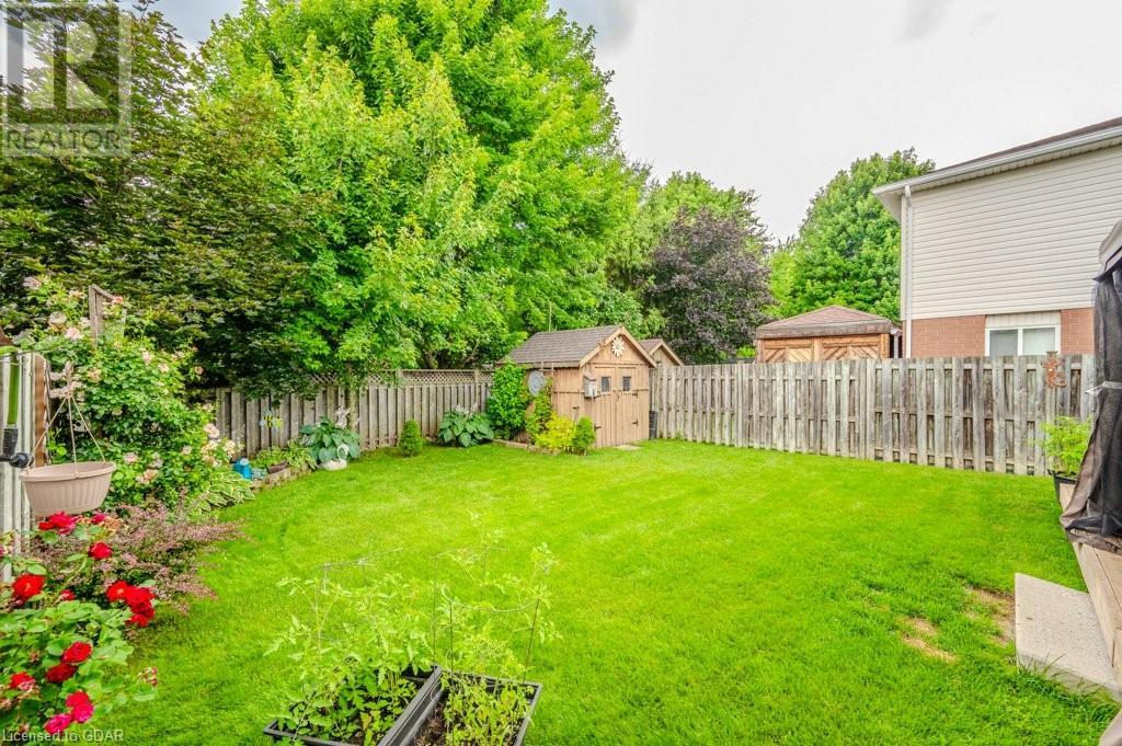 77 Hill Trail, Guelph, Ontario  N1E 7C6 - Photo 37 - 40618468